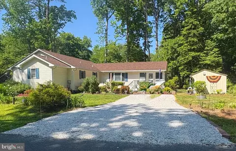 151 Sandyhook Rd, Ocean Pines, MD 21811