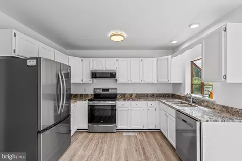 Kitchen - 15 Raft Rd, Ocean Pines, MD 21811 photo 1 of 5