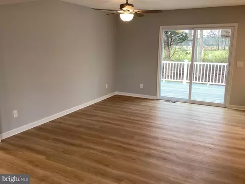 Living - 108 Upshur Ln, Berlin, MD 21811 photo 2 of 2