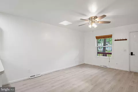 Living - 15 Lord Guy Ter, Ocean Pines, MD 21811 photo 5 of 9