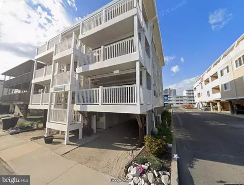 6 44th St #6, Ocean City, MD 21842