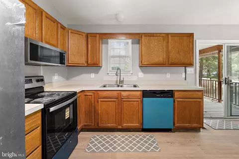 Kitchen - 9 Camelot Cir, Ocean Pines, MD 21811 photo 3 of 3