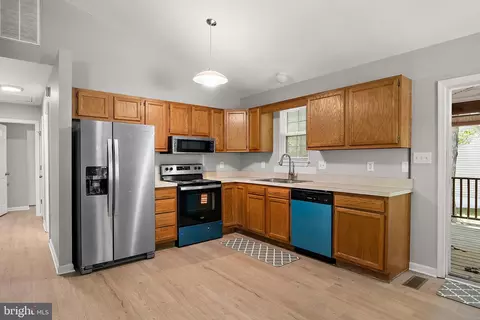 Kitchen - 9 Camelot Cir, Ocean Pines, MD 21811 photo 1 of 3