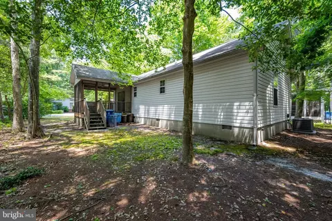 Exterior - 9 Camelot Cir, Ocean Pines, MD 21811 photo 8 of 16