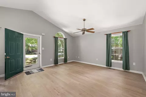 Living - 9 Camelot Cir, Ocean Pines, MD 21811 photo 1 of 6