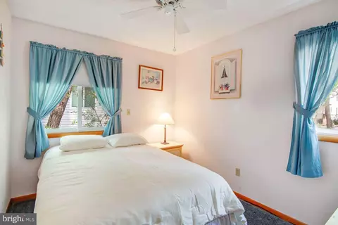Bedroom - 36 Teal Cir, Ocean Pines, MD 21811 photo 4 of 9