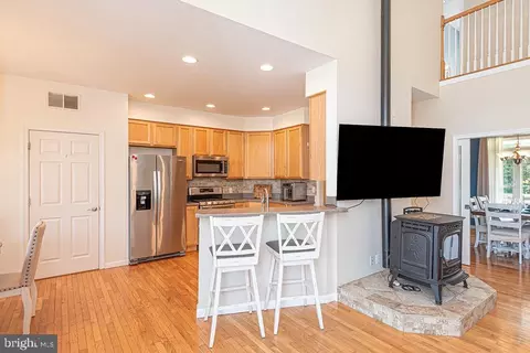 Kitchen - 10671 Cathell Rd, Berlin, MD 21811 photo 5 of 5