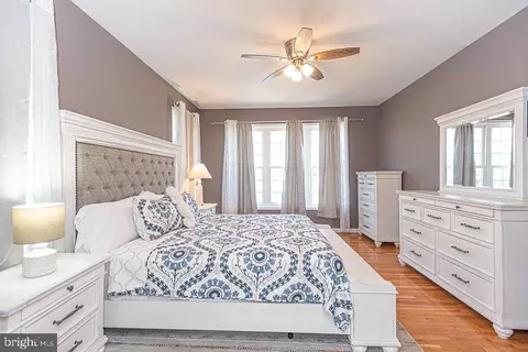 Bedroom - 10671 Cathell Rd, Berlin, MD 21811 photo 3 of 11