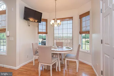 Dining - 10671 Cathell Rd, Berlin, MD 21811 photo 5 of 5