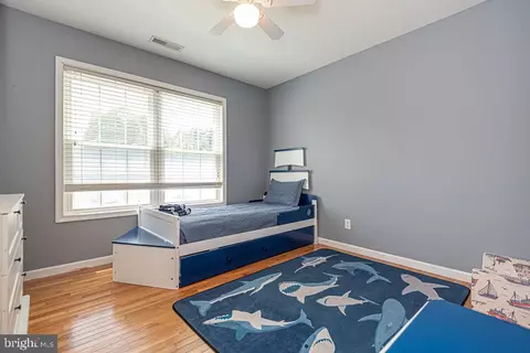 Bedroom - 10671 Cathell Rd, Berlin, MD 21811 photo 6 of 11