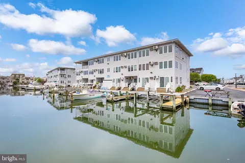 512 Robin Dr #3, Ocean City, MD 21842