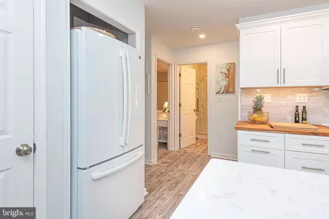 Entry Way - 39 King Richard Rd, Ocean Pines, MD 21811 photo 1 of 5