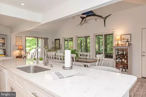 Kitchen - 39 King Richard Rd, Ocean Pines, MD 21811 photo 6 of 8