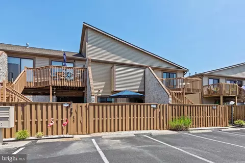 105 120th St #84, Ocean City, MD 21842