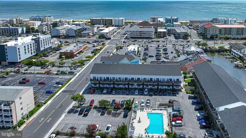 101 123rd St #384C, Ocean City, MD 21842
