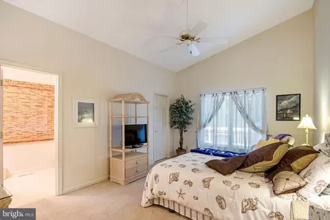 Bedroom - 62 Martinique Cir, Ocean Pines, MD 21811 photo 3 of 10
