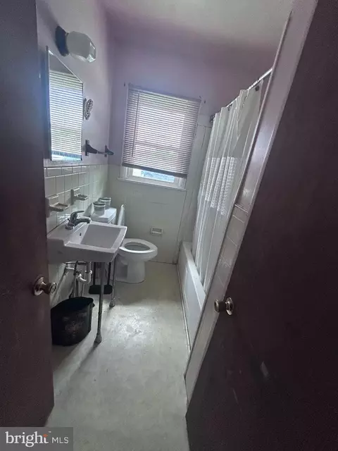 209 Branch St, Berlin, MD 21811 photo 4