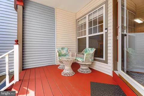 953 Yacht Club Dr, Ocean Pines, MD 21811