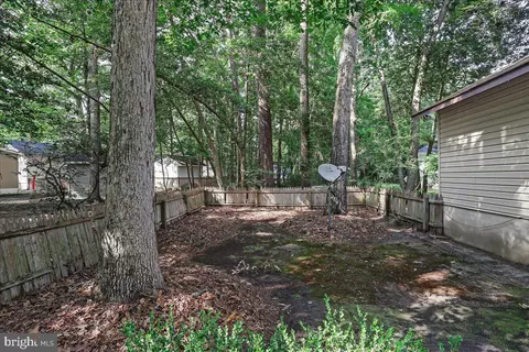 Exterior - 10 Stonemeadow Ct, Ocean Pines, MD 21811 photo 8 of 13