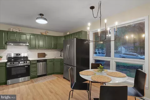 Kitchen - 10 Stonemeadow Ct, Ocean Pines, MD 21811 photo 4 of 5