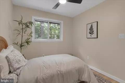 Bedroom - 10 Stonemeadow Ct, Ocean Pines, MD 21811 photo 5 of 5