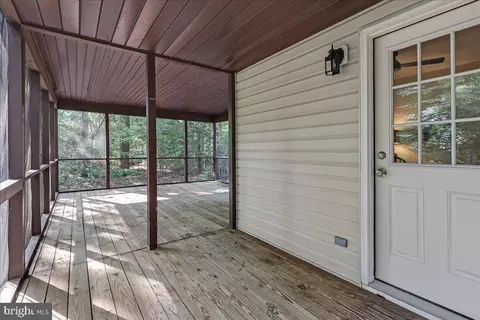 Exterior - 10 Stonemeadow Ct, Ocean Pines, MD 21811 photo 3 of 13