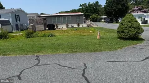 54 Salt Spray Dr, Berlin, MD 21811 photo 2