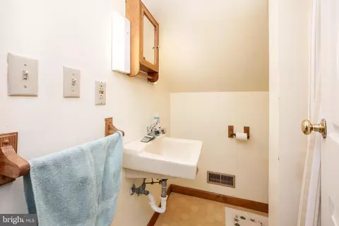 Other - 10376 Georgetown Rd, Berlin, MD 21811 photo 13 of 20