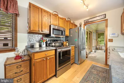 Kitchen - 10376 Georgetown Rd, Berlin, MD 21811 photo 1 of 2