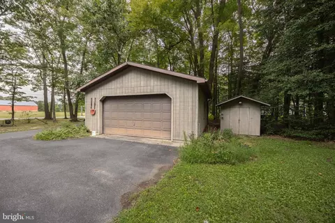 Exterior - 10376 Georgetown Rd, Berlin, MD 21811 photo 15 of 22
