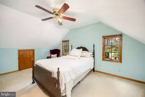 Bedroom - 10376 Georgetown Rd, Berlin, MD 21811 photo 4 of 11