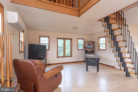 Living - 2 Windjammer Rd, Ocean Pines, MD 21811 photo 2 of 2