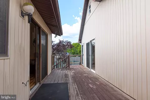 Exterior - 2 Windjammer Rd, Ocean Pines, MD 21811 photo 4 of 11