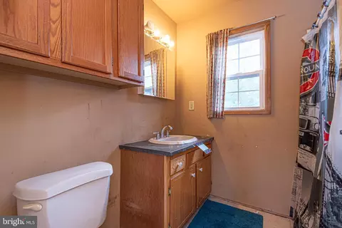 Bath - 2 Windjammer Rd, Ocean Pines, MD 21811 photo 3 of 4