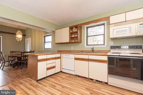 Kitchen - 2 Windjammer Rd, Ocean Pines, MD 21811 photo 1 of 4