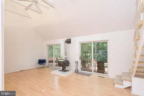 Living - 6 Briarcrest Dr, Ocean Pines, MD 21811 photo 1 of 4