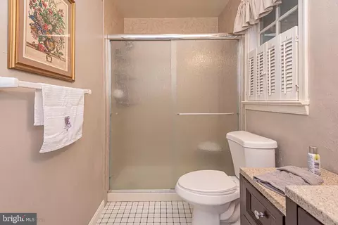 Bath - 11 Seafarer Ln, Ocean Pines, MD 21811 photo 3 of 6