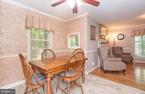 Dining - 11 Seafarer Ln, Ocean Pines, MD 21811 photo 2 of 3