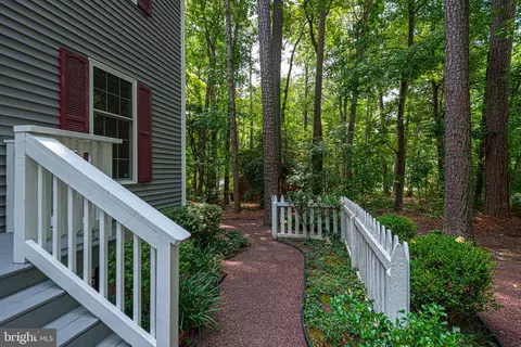 Exterior - 11 Seafarer Ln, Ocean Pines, MD 21811 photo 3 of 19