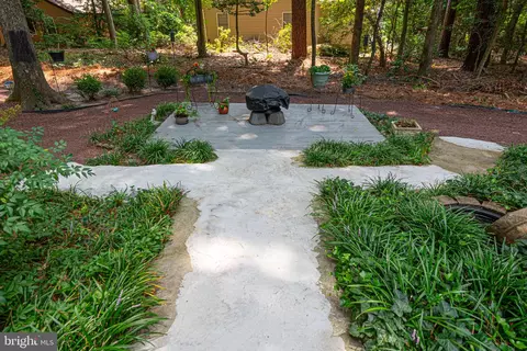 Exterior - 11 Seafarer Ln, Ocean Pines, MD 21811 photo 11 of 19
