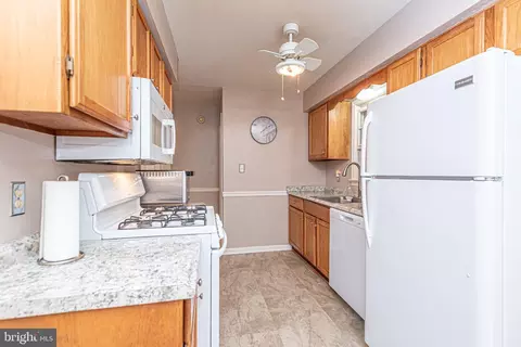 Kitchen - 11 Seafarer Ln, Ocean Pines, MD 21811 photo 2 of 3