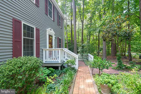 Exterior - 11 Seafarer Ln, Ocean Pines, MD 21811 photo 2 of 19