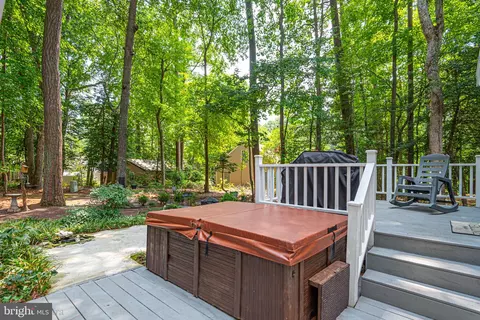 Exterior - 11 Seafarer Ln, Ocean Pines, MD 21811 photo 9 of 19