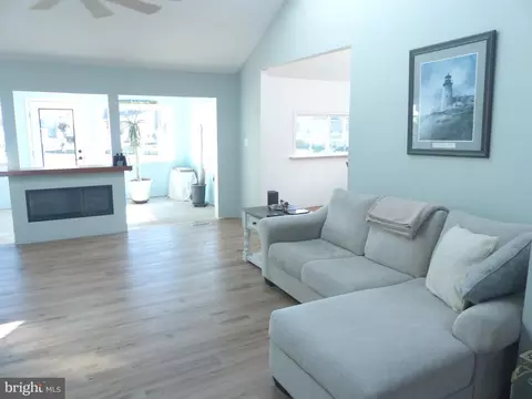 Living - 20 E Mallard Dr E, Berlin, MD 21811 photo 3 of 3