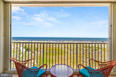 13307 Wight St #302, Ocean City, MD 21842