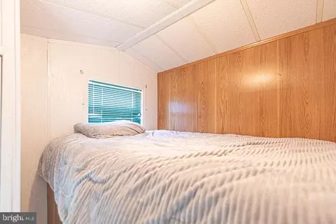 Bedroom - 122 Skipjack Cir, Berlin, MD 21811 photo 7 of 7