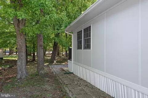Exterior - 122 Skipjack Cir, Berlin, MD 21811 photo 4 of 11