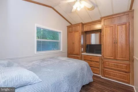 Bedroom - 122 Skipjack Cir, Berlin, MD 21811 photo 1 of 7