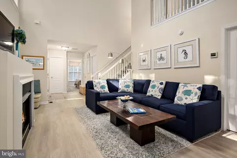 Living - 30 Chatham Ct, Ocean Pines, MD 21811 photo 2 of 3