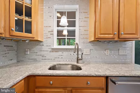 Kitchen - 30 Chatham Ct, Ocean Pines, MD 21811 photo 5 of 8
